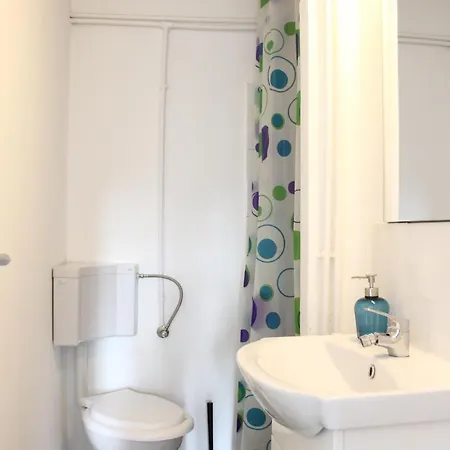 Banat 4 Hostel Бухарест
