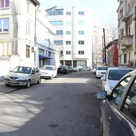 Хостел Banat 4 Hostel