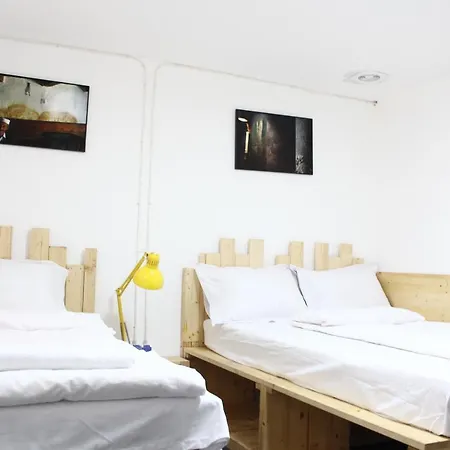 Хостел Banat 4 Hostel