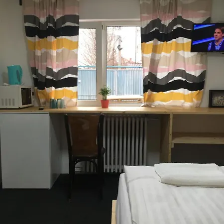 Banat 4 Hostel Бухарест